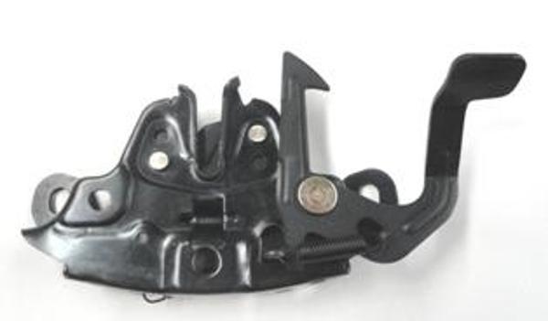 Nissan Patrol 98/02 Kaput Ki̇li̇di̇  - Image 1