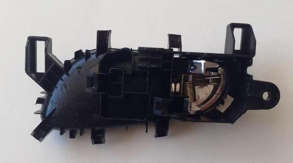 Nissan Qashqai J11 14/21 Arka Kapı İç Açma Kolu Sağ Ni̇kelajlı  - Image 1