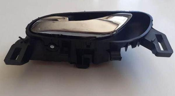 Nissan Qashqai J11 14/21 Arka Kapı İç Açma Kolu Sol Ni̇kelajlı  - Image 1
