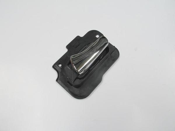 Opel Vectra B 96/99 Arka Kapı İç Açma Kolu Sol Si̇yah (Elceği̇ Ni̇kelajlı) (Tyg)  - Image 1