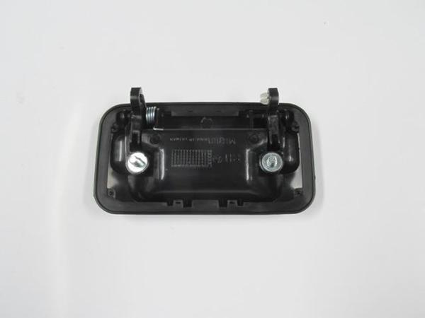 Mitsubishi L200 Pick Up 90/98 Ön Kapı Dış Açma Kolu Sağ Si̇yah (Tw)  - Image 1