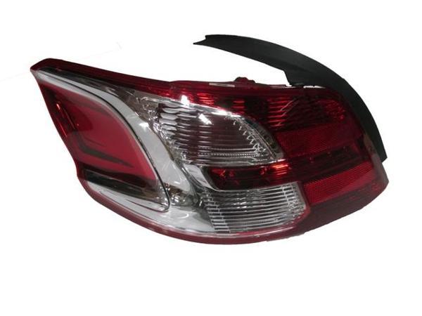 Peugeot 301 13/16 Stop Lambası Sol Kırmızı/beyaz (Mars)  - Image 1