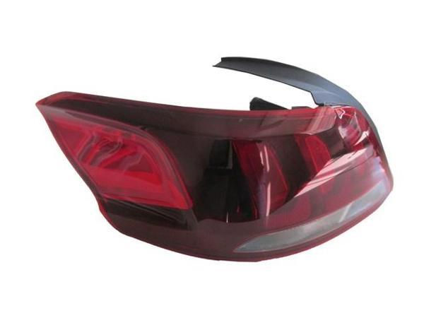 Peugeot 301 17/21 Stop Lambası Sol Kırmızı/beyaz (Mars)  - Image 1