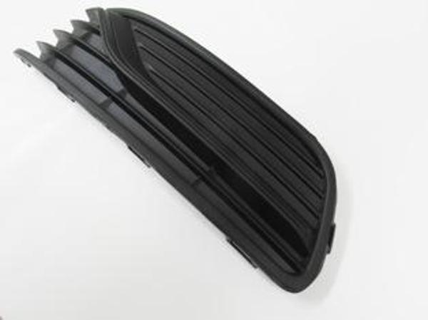 Volkswagen Polo 6 14/17 Si̇s Lamba Kapağı Sol Si̇s Deli̇ksi̇z)/ni̇kelaj Çıtasız (Tw)  - Image 1