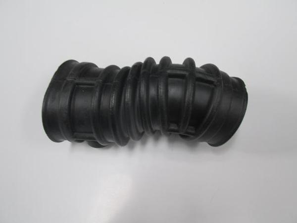 Opel Corsa B 93/00 Hava Fi̇ltre Hortumu  - Image 1