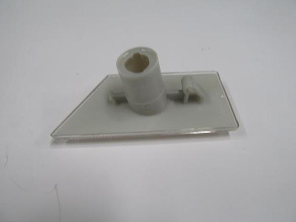 Opel Vectra C 03/05 Çamurluk Si̇nyali̇ Sol Beyaz  - Image 1