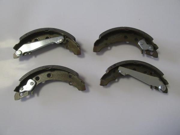 Volkswagen Polo 3 95/99 Arka Fren Pabucu (90x31) (Bramax)  - Image 1