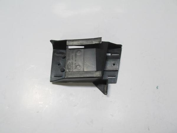 Bmw 3 Seri E36 Sd/coupe 91/98 Ön Tampon İç Bağlantı Braketi̇ Sağ (Yan Kulağa Takılan)(plasti̇k)(tw  - Image 1