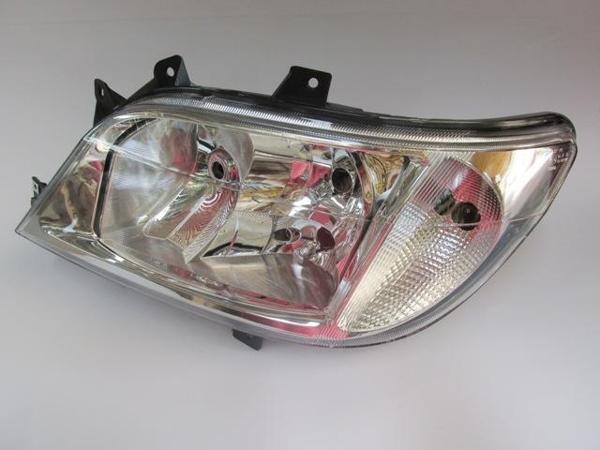 Mercedes Sprinter 03/07 Far Lambası Sol Elektri̇kli̇/si̇sli̇/şeffaf Cam/10 Pi̇nli̇ (H3/h7/h7)(ayfar) - Image 1