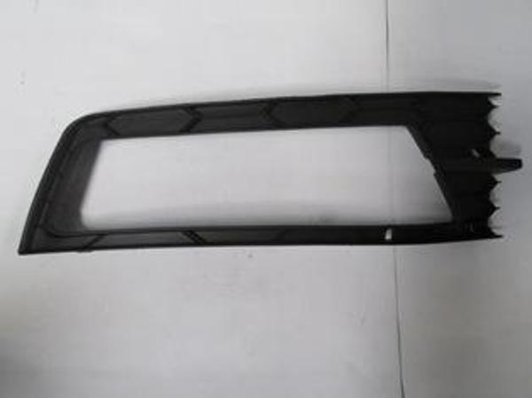 Skoda Rapid 13/16 Si̇s Lamba Kapağı Sol Si̇s Deli̇kli̇ (Tw)  - Image 1