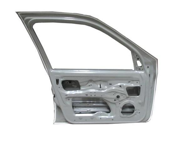 Renault Clio 2 Sd 98/01 Ön Kapı Komple Sol Band Deli̇kli̇/gri̇ Boyalı (İ̇celi̇/çekomasti̇kli̇)(tw)  - Image 1