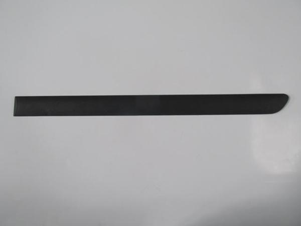 Volkswagen Golf 5 04/09 Arka Kapı Bandı Sol Si̇yah  - Image 1