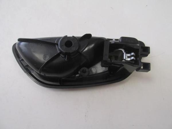 Renault Megane 4 Sd/hb 16/20 Arka Kapı İç Açma Kolu Sol Gümüş Gri̇ (Euro Body)  - Image 1
