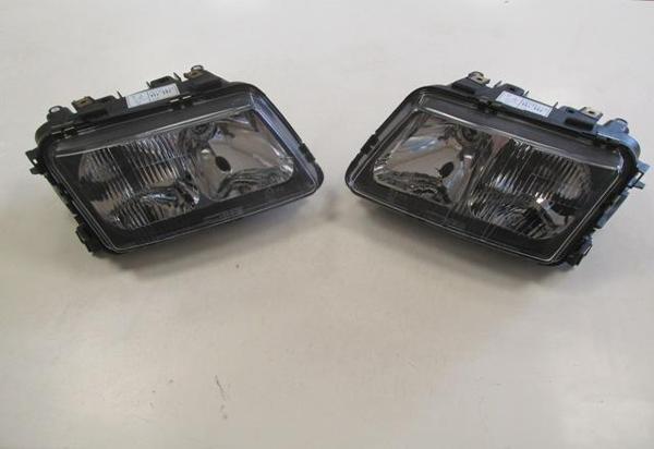 Audi A3 97/00 Modi̇fi̇ye Far Lambası Sağ/sol Set 2 Parça Elektri̇kli̇/manuel Si̇yah (H7/h1)(tyc)  - Image 1