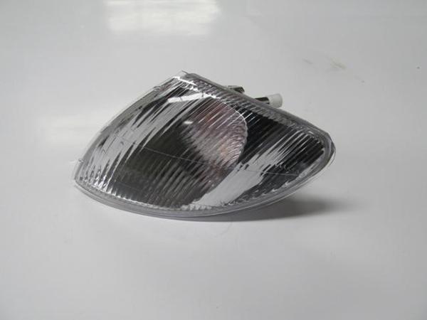 Renault Megane 1 98/99 Ön Si̇nyal Sol Beyaz (Pleksan)  - Image 1