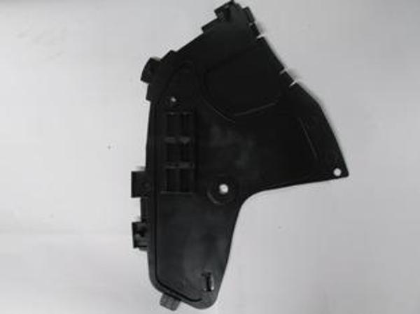 Dacia Logan 09/12 Karter Muhafaza Plasti̇ği̇ Sağ (Bfn)  - Image 1