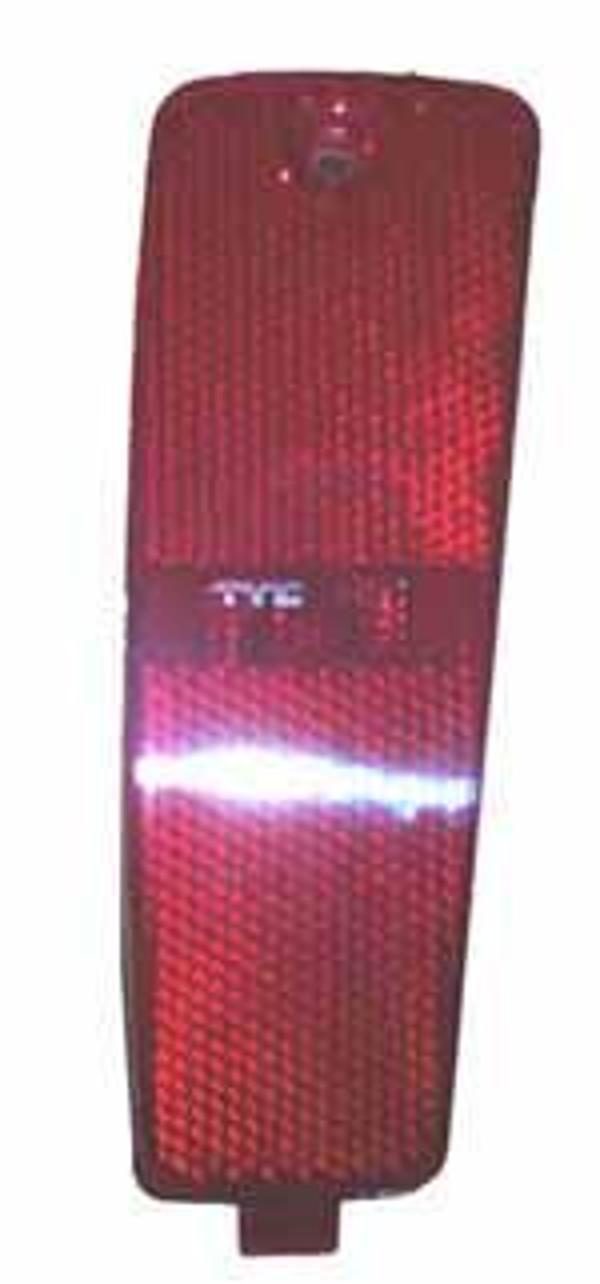 Chevrolet Hhr 06/07 Arka Tampon Si̇nyali̇ Sağ Reflektör Kırmızı (Tyc)  - Image 1
