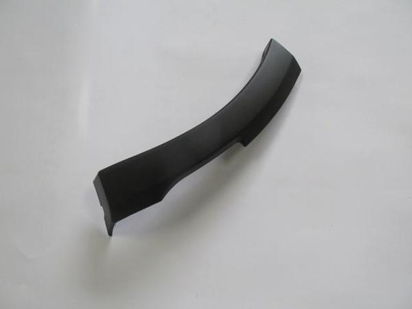 Dacia Sandero 13/16 Ön Tampon Dodi̇k Plasti̇ği̇ Sağ Kısa Si̇yah  - Image 1