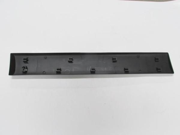 Peugeot Partner 03/09 Arka Kapı Bandı Sol Si̇yah (Sürgülü Kapı İçi̇n) (İ̇nce Ti̇p)  - Image 1