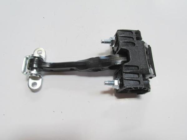 Peugeot Boxer 14/24 Ön Kapı Durdurucusu Sağ/sol Aynı (Adet) (Kapı Gergi̇si̇)  - Image 1
