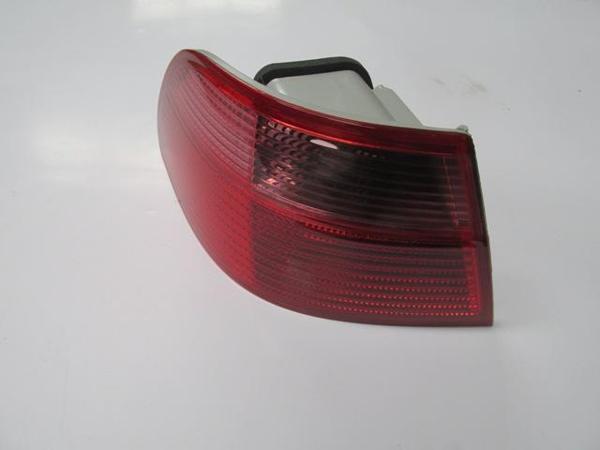 Fiat Albea 07/13 Dış Stop Lambası Sol Kırmızı (Duysuz) (Mars)  - Image 1