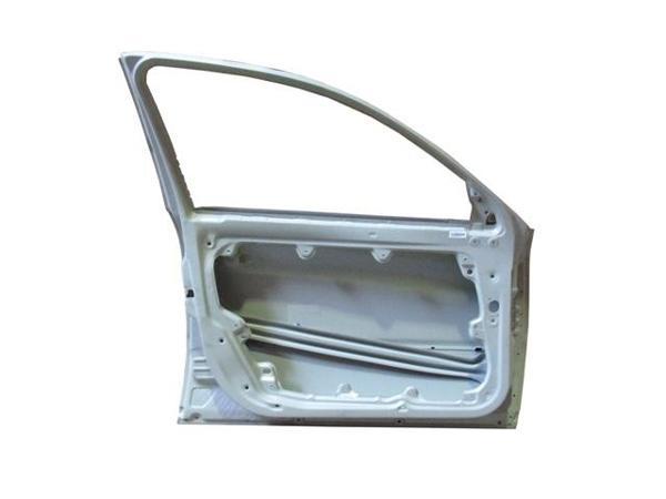 Volkswagen Passat B5 01/05 Ön Kapı Komple Sol (Gri̇ Boyalı) (Sımyı)  - Image 1
