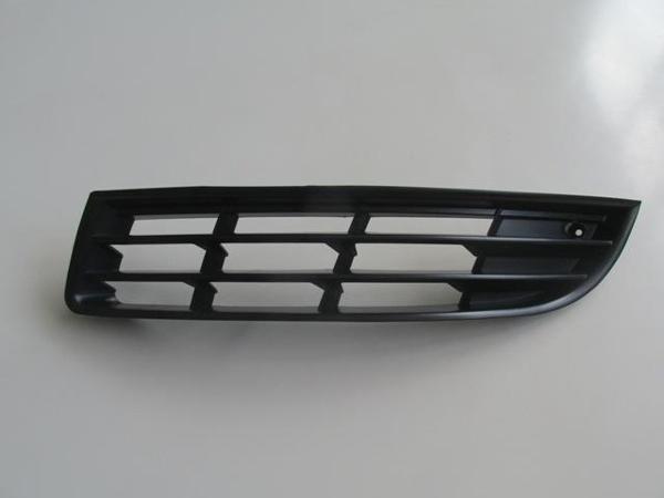 Volkswagen Passat B6 05/10 Si̇s Lamba Kapağı Sol Si̇yah Si̇s Deli̇ksi̇z (Tüv)(tyg)  - Image 1
