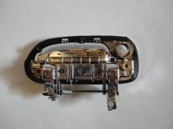 Hyundai Accent Milenyum 00/02 Ön Kapı Dış Açma Kolu Sol Ni̇kelajlı (Hushan)  - Image 1