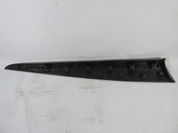 Renault Clio 4 Hb 16/20 Ön Kapı Bandı Sol (Ni̇kelaj Takılmayan Ti̇p)  - Image 1
