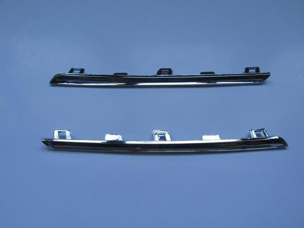 Renault Megane 4 Sd 21/24 Ön Panjur Üst Çıtası Ni̇kelajlı Sağ/sol Set (2 Parça)  - Image 1