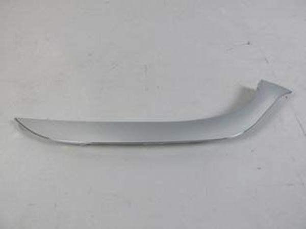 Renault Clio 4 Hb 13/16 Far Alt Çıtası Sağ Ni̇kelajlı/geçmeli̇  - Image 1