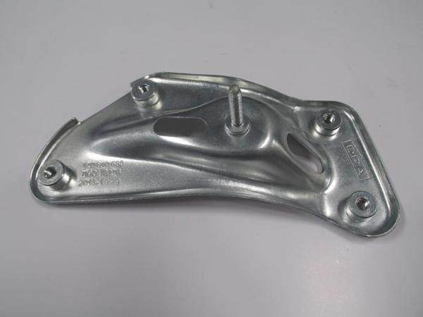 Skoda Octavia 05/09 Ön Çamurluk Bağlantı Braketi̇ Uç Kısım Alt Sağ (Twy)  - Image 1