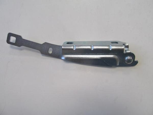 Dacia Sandero 13/20 Kaput Menteşesi̇ Sağ  - Image 1
