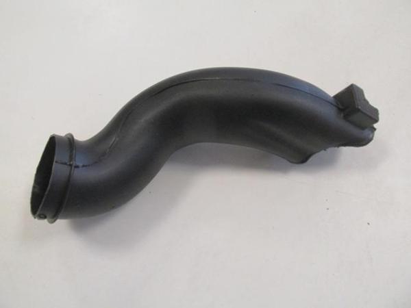 Ford Transit V347 07/13 Hava Fi̇ltre Hortumu  - Image 1