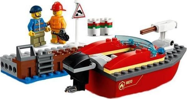 LEGO City Rıhtım Yangını 60213  - Image 1