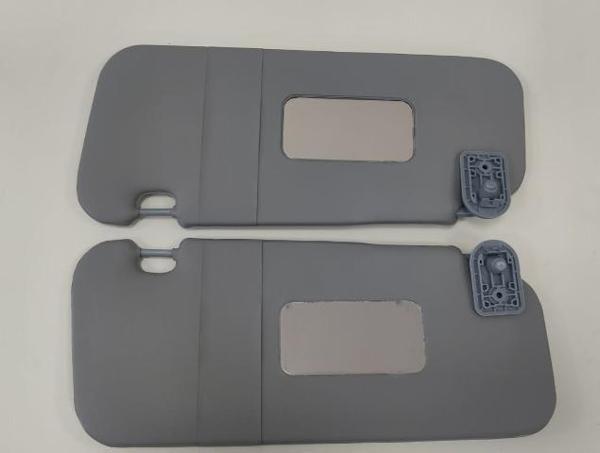 Peugeot 207 06/12 Güneşli̇k Gri̇ Sağ/sol Set 2 Parça  - Image 1