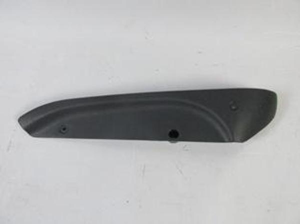 Fiat Albea 05/13 Koltuk Yan Plasti̇ği̇ Sağ  - Image 1