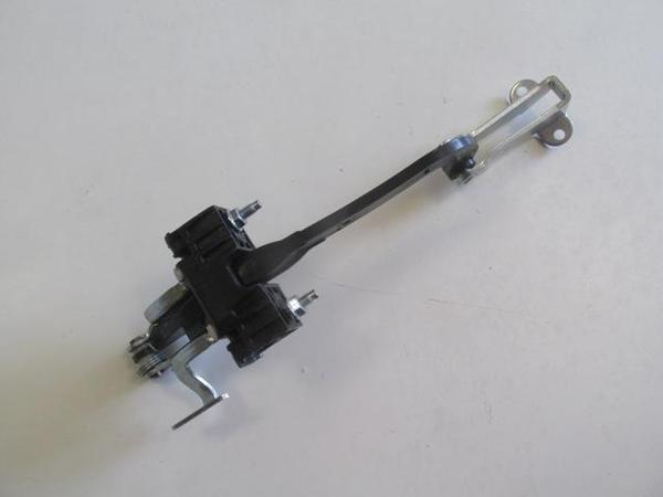 Citroen Jumper 07/13 Bagaj Kapağı Durdurucusu Sağ (Kapı Gergi̇si̇)  - Image 1