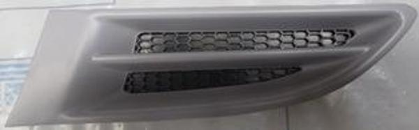 Chevrolet Aveo Hb 09/11 Ön Çamurluk Panjuru Sol (Izgara Plasti̇ği̇) (Bfn)  - Image 1