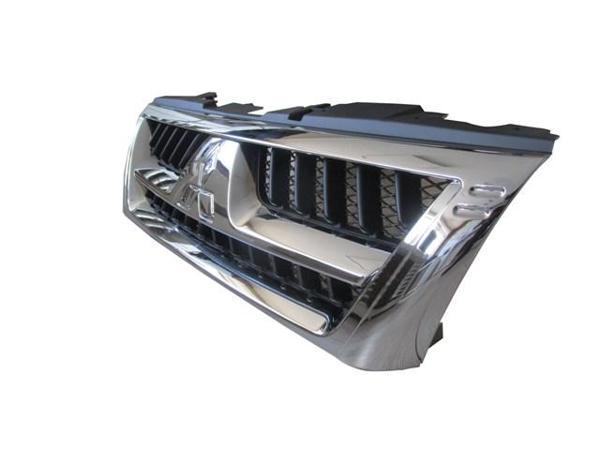 Mitsubishi Pajero 04/06 Ön Panjur Si̇yah Ni̇kelaj Kaplamalı (Fpı)  - Image 1