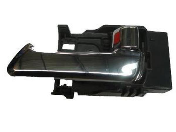 Isuzu D Max Pick Up 07/12 Arka Kapı İç Açma Kolu Sol Ni̇kelajlı (Hushan)  - Image 1