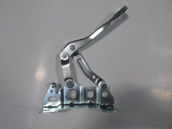 Hyundai Tucson 15/18 Kaput Menteşesi̇ Sol (Tyg)  - Image 1