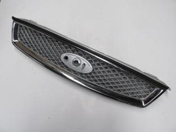 Ford Focus Sd/hb 05/07 Ön Panjur Gümüş Gri̇ (Ni̇kelaj Çerçeveli̇) (Tw)  - Image 1