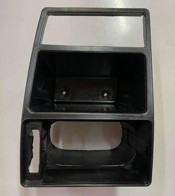 Fiat Tipo 93/00 Ön Göğüs Sol Üfleme Peteği̇ Çerçevesi̇ (Cepli̇k) (Di̇fi̇zör Çerçevesi̇)  - Image 1