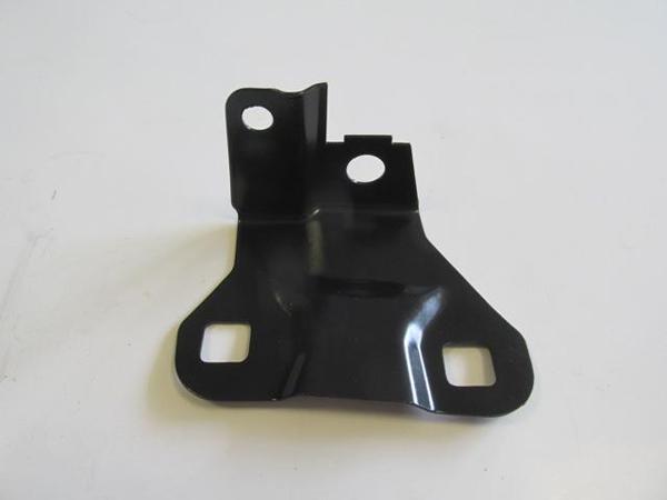 Bmw 5 Seri F10 10/16 Ön Çamurluk Braketi̇ (Tutucu) Sağ  - Image 1