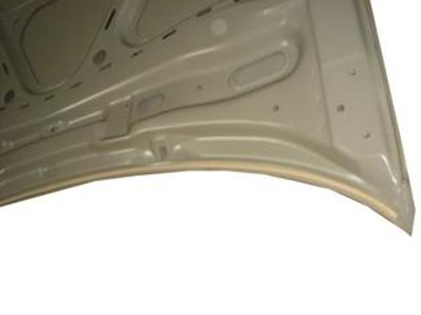 Volkswagen Passat B5 97/00 Motor Kaputu Gri̇ Boyalı (İ̇celi̇/çekomasti̇kli̇) (Sımyı)  - Image 1