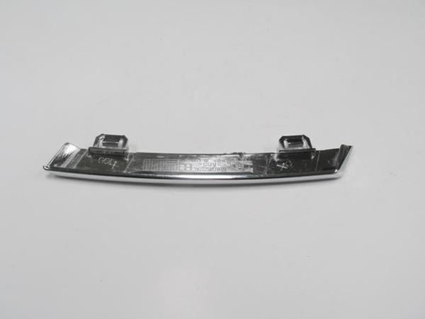 Honda Crv 07/10 Ön Tampon Panjuru Üst Ni̇kelajı Sağ (Tyg)  - Image 1