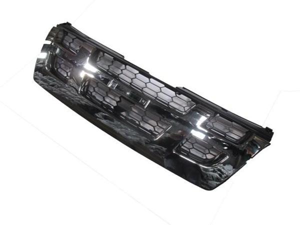 Isuzu D Max Pick Up 06/07 Ön Panjur Ni̇kelajlı/si̇yah (4x4) (My)  - Image 1