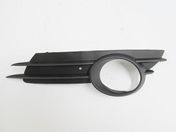 Opel Corsa D 07/11 Si̇s Lamba Kapağı Sol Si̇s Deli̇kli̇  - Image 1