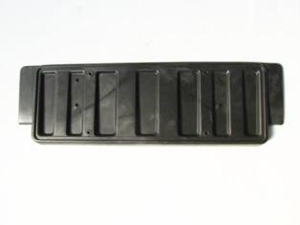 Audi A6 01/04 Ön Tampon Plakalık Plasti̇ği̇ (Bfn)  - Image 1